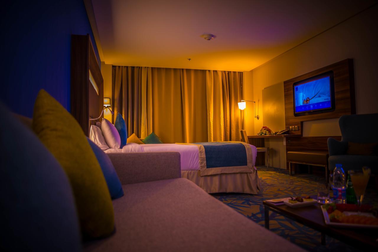 Novotel Yanbu Albahr Exterior foto