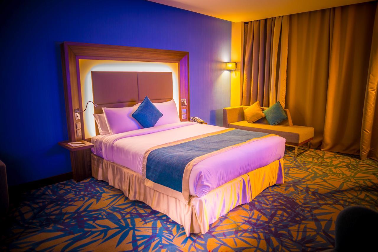 Novotel Yanbu Albahr Exterior foto
