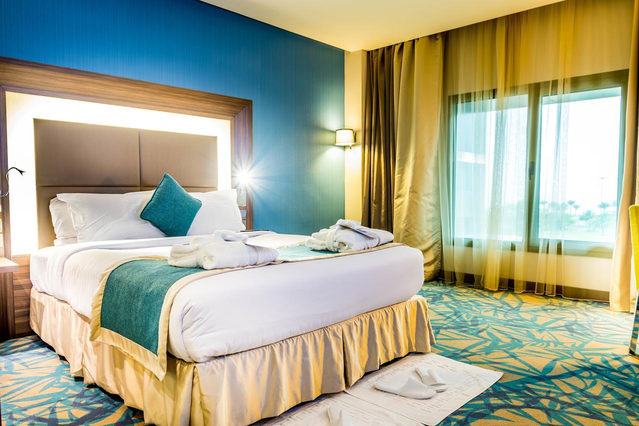 Novotel Yanbu Albahr Exterior foto