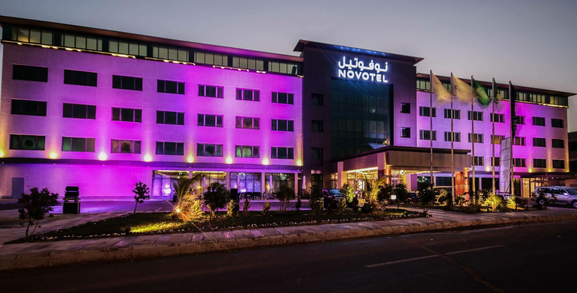 Novotel Yanbu Albahr Exterior foto